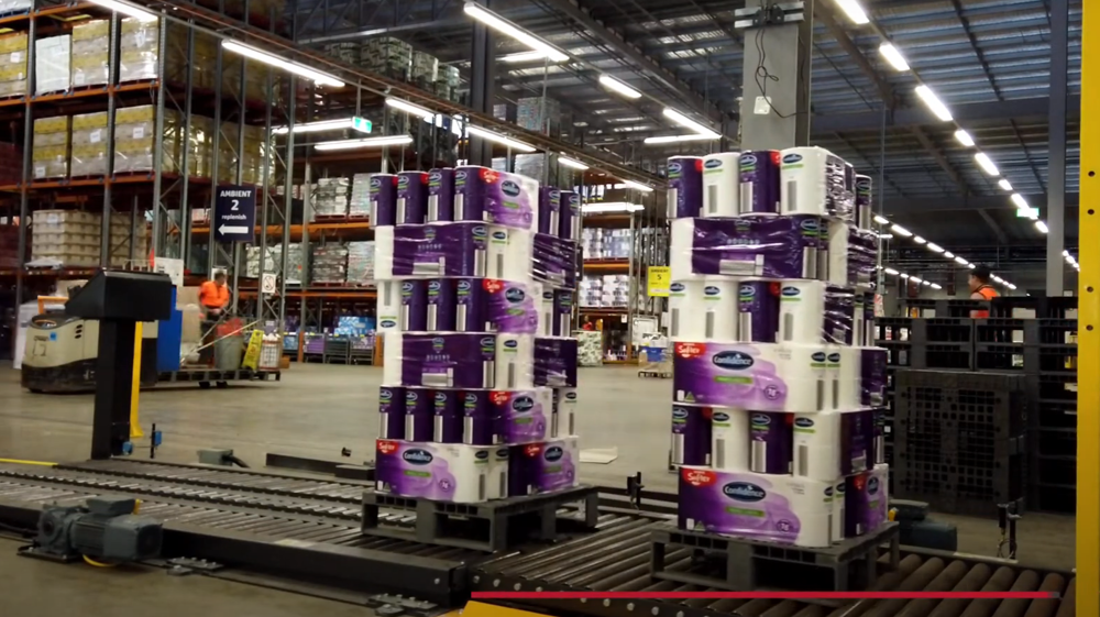 Wulftec WCRT200 Automatic Inline Rotary Arm Wrapping Machine